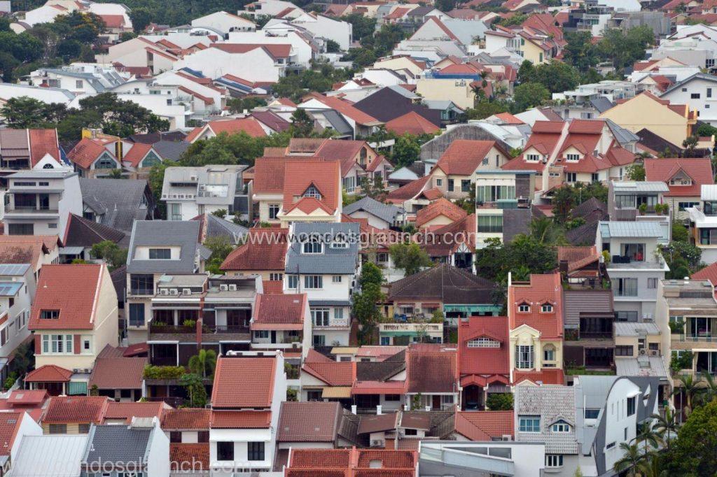 Resale prices of private non-landed homes last month rose 0.5 per cent in the fifth straight month of increase on broad-based recovery across regions, reaching a 2 1/2-year high since September 2014, says SRX Property.