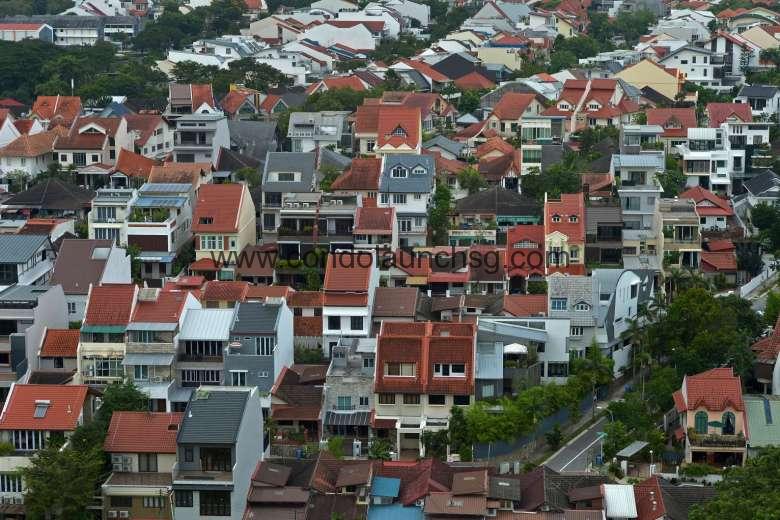 Private houses at Thomson