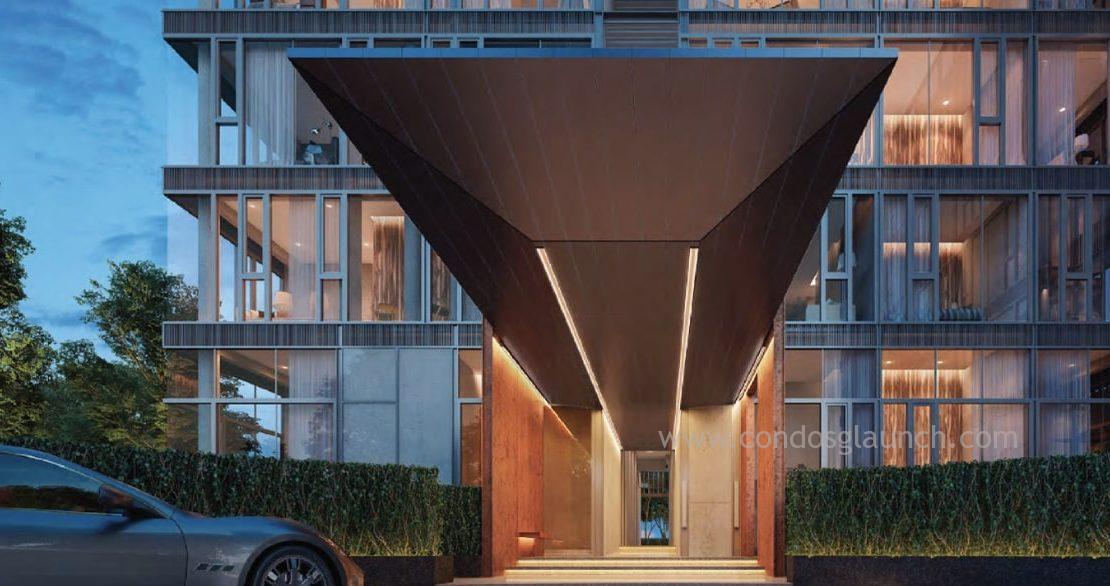 Petit Jervois Grand Entrance